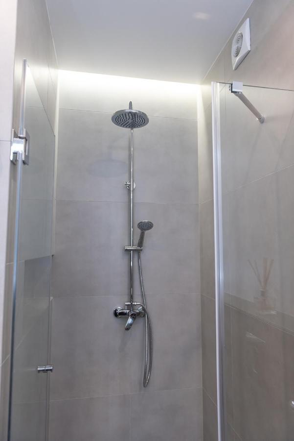 Dream Life Apartment Lviv Ngoại thất bức ảnh