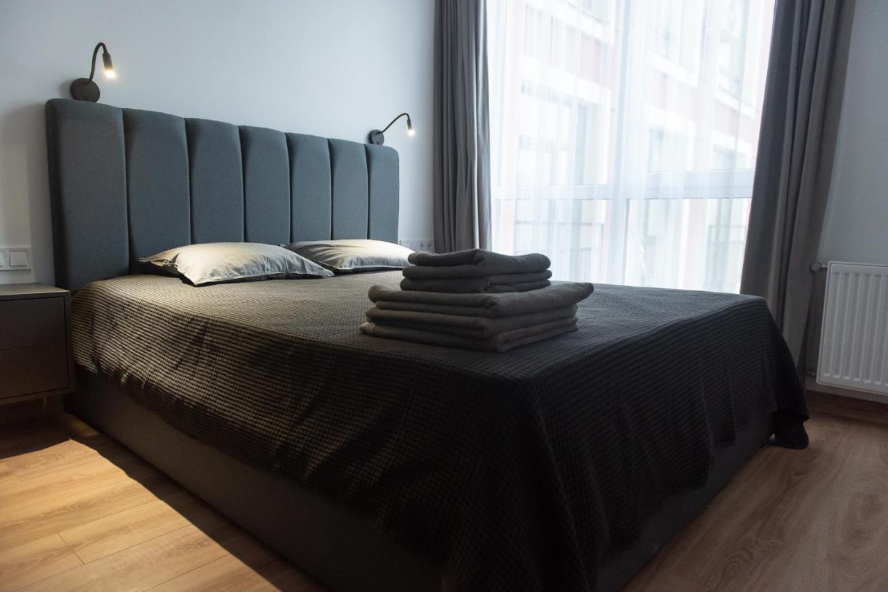 Dream Life Apartment Lviv Ngoại thất bức ảnh